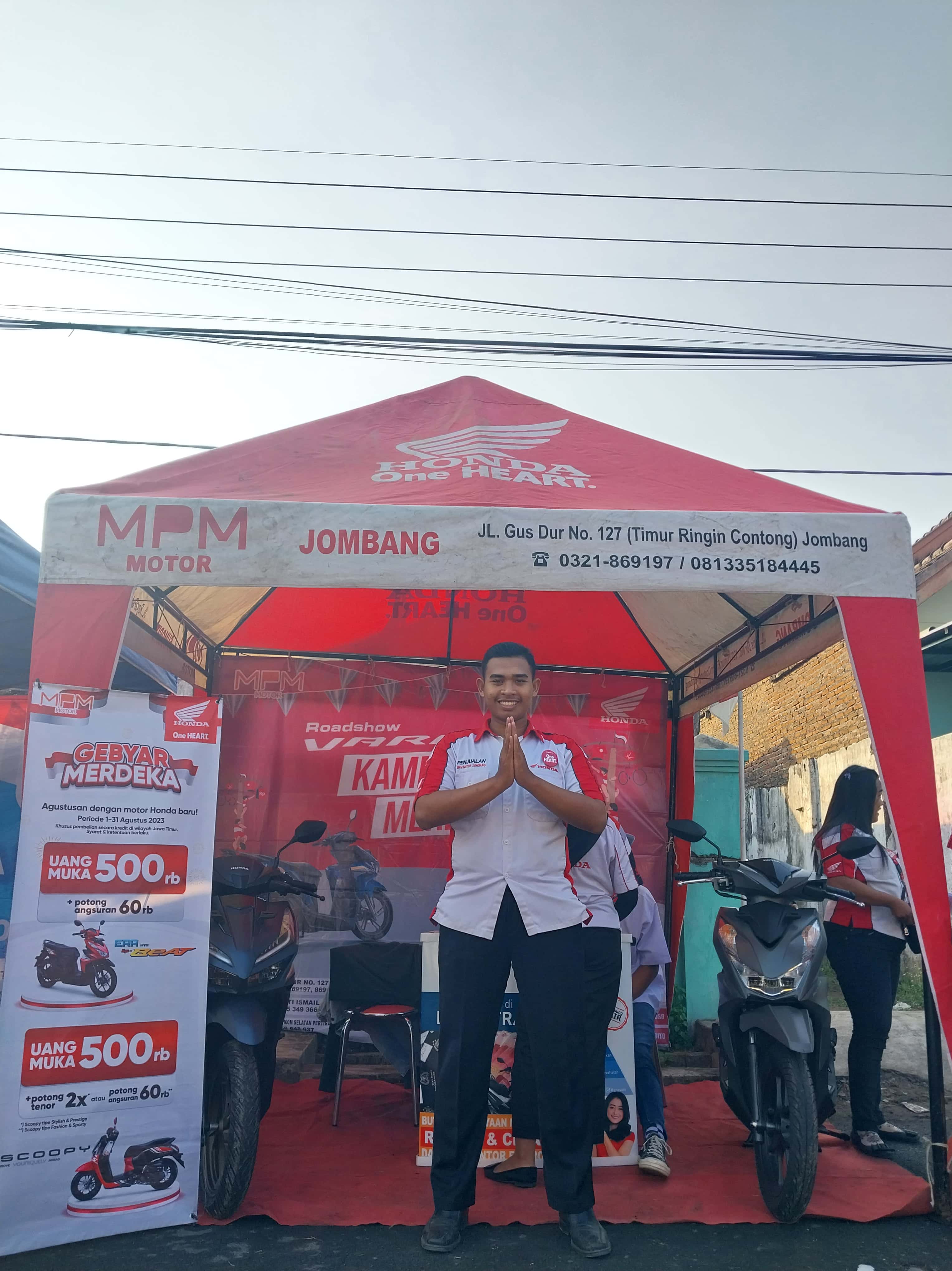 Foto AHMAD NIZZAR DIHARJA